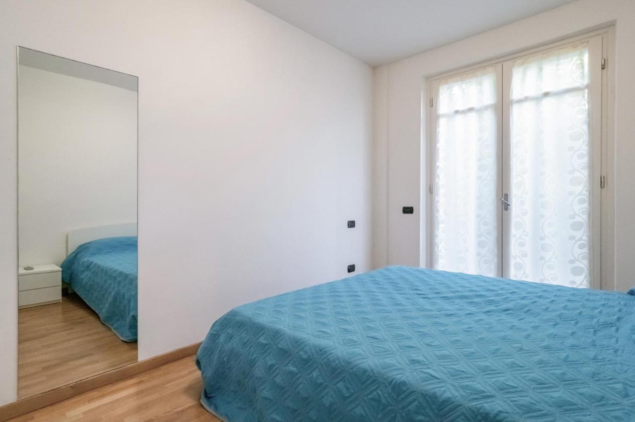 Ferienwohnung Piana Di Solaro Modern Flat & Swimming Pool Lerici Exterior foto