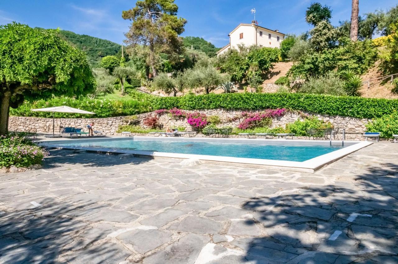 Ferienwohnung Piana Di Solaro Modern Flat & Swimming Pool Lerici Exterior foto