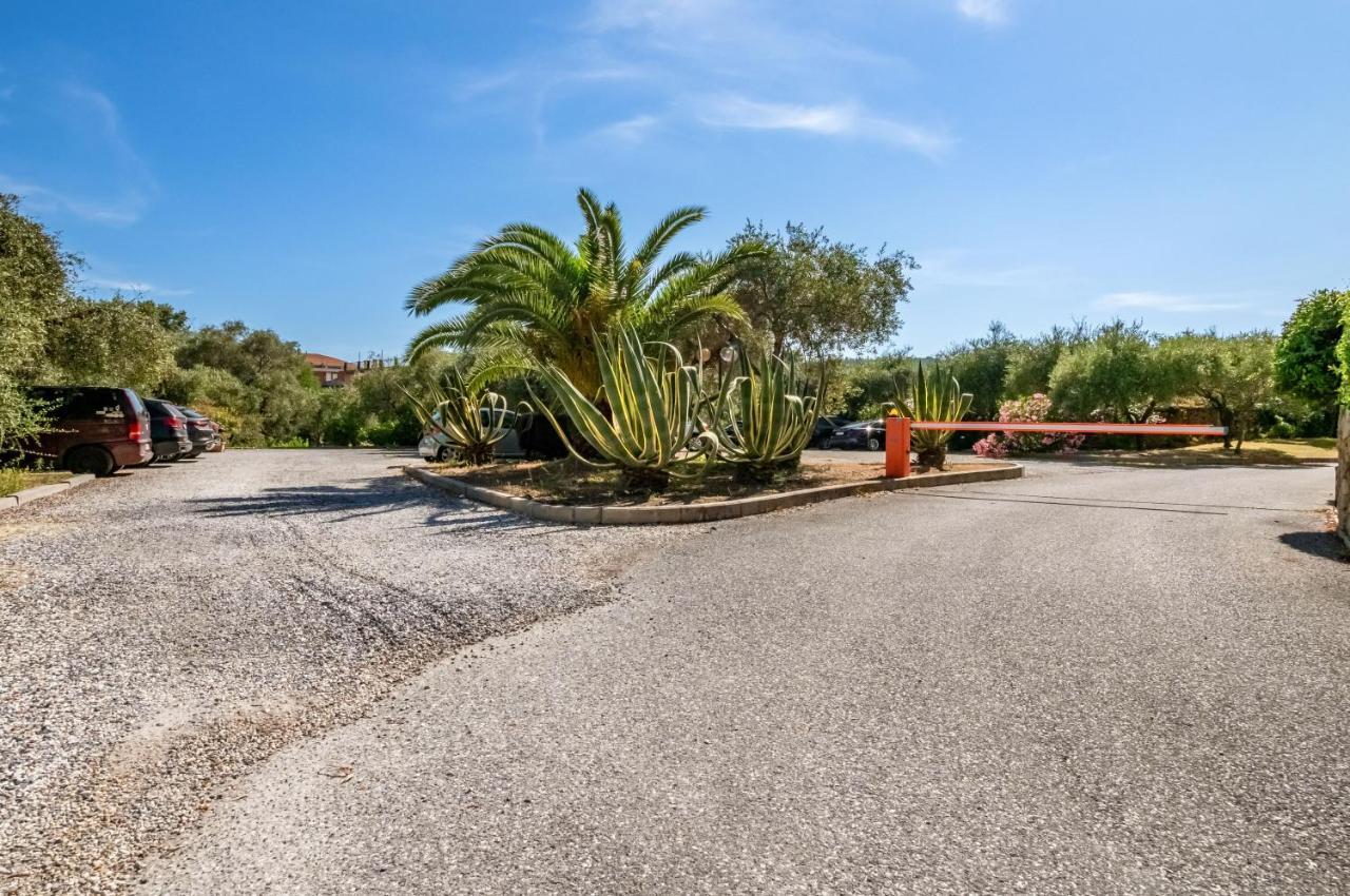 Ferienwohnung Piana Di Solaro Modern Flat & Swimming Pool Lerici Exterior foto